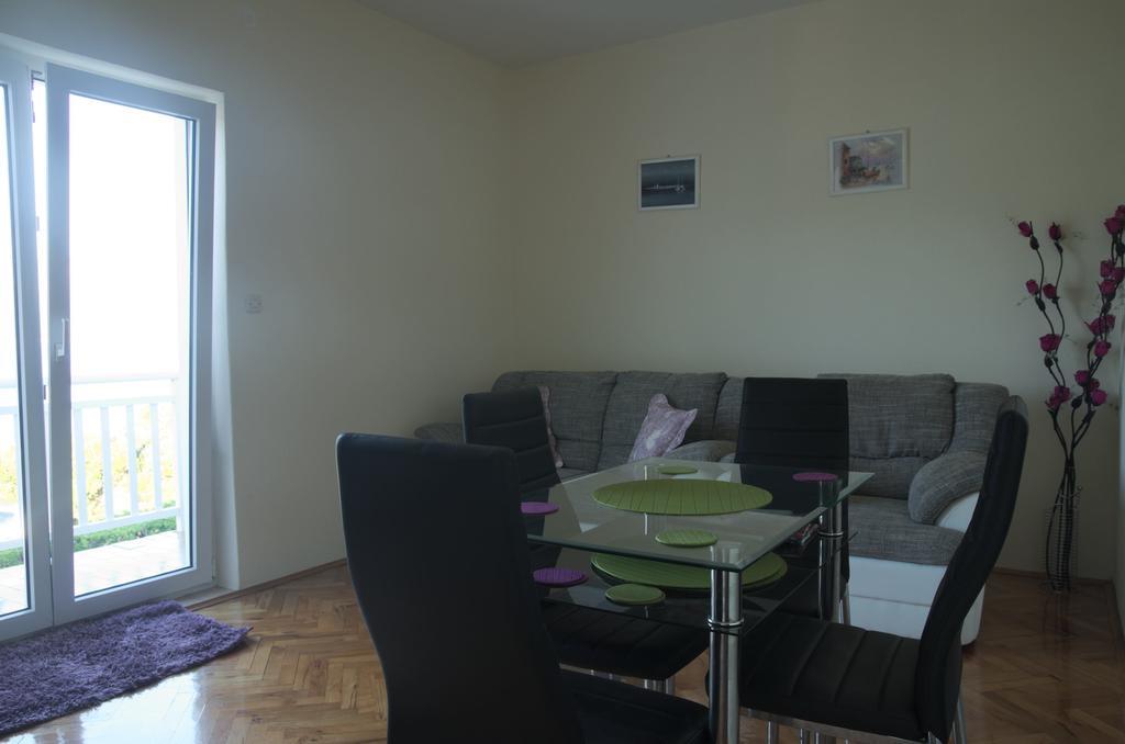 Fei Fei Apartments Račišće Esterno foto